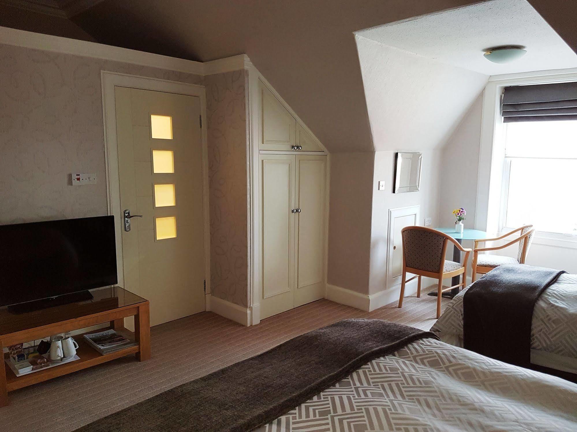 Kew House Hotel Edinburgh Buitenkant foto